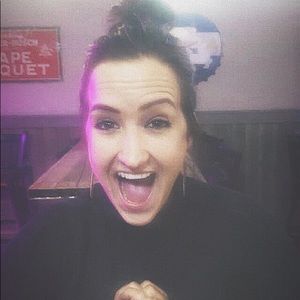 Meet your Posher, Tori